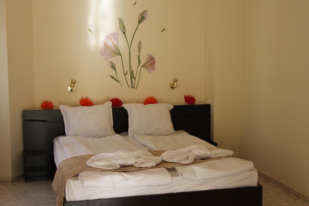 Hotel Brilliance Varna Room photo